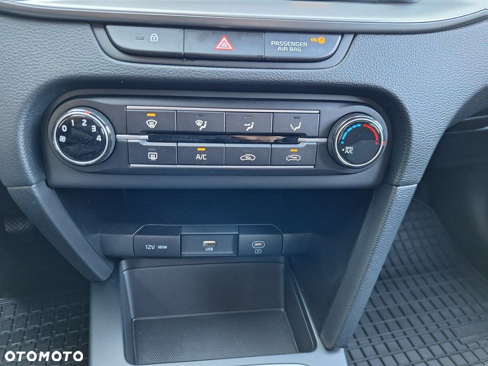 Kia XCeed - 21