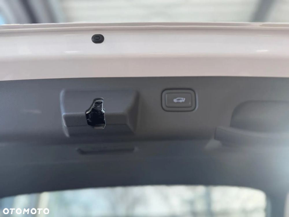 Hyundai Kona 1.6 T-GDI Platinum DCT - 19