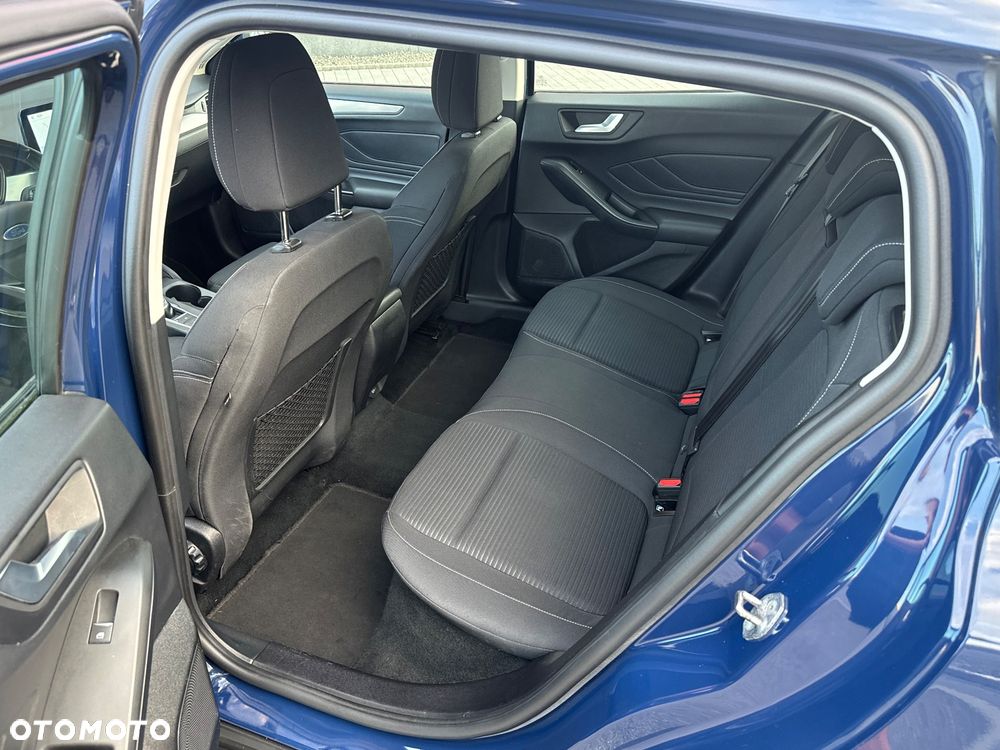 Ford Focus SW 1.5 EcoBlue Titanium - 9