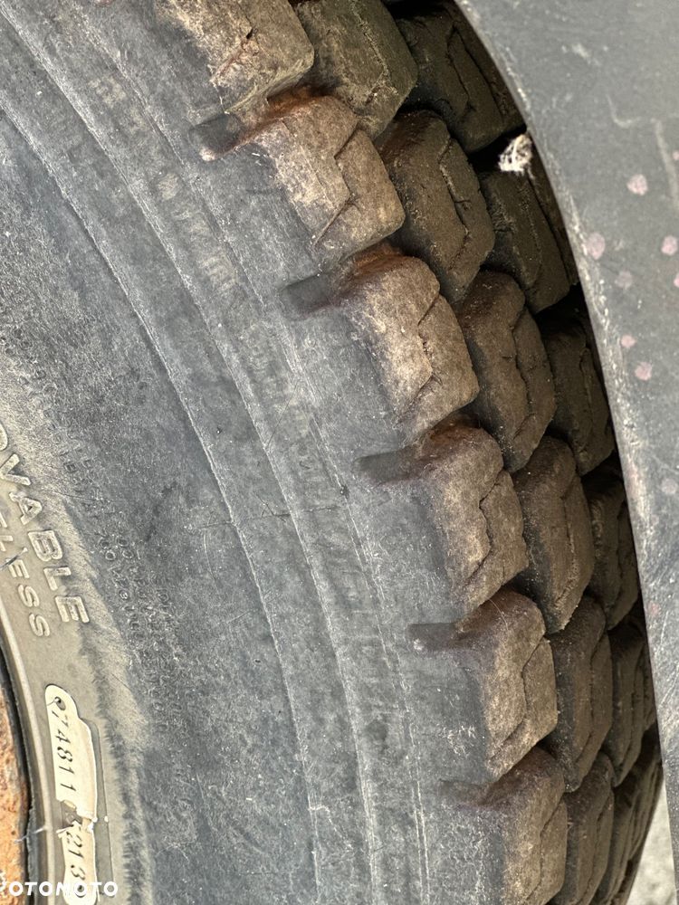 Mercedes-Benz 814 - 4