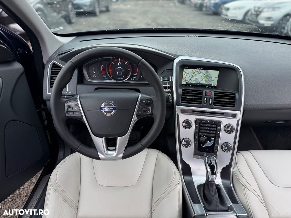 Volvo XC 60 D4 Geartronic Summum - 28