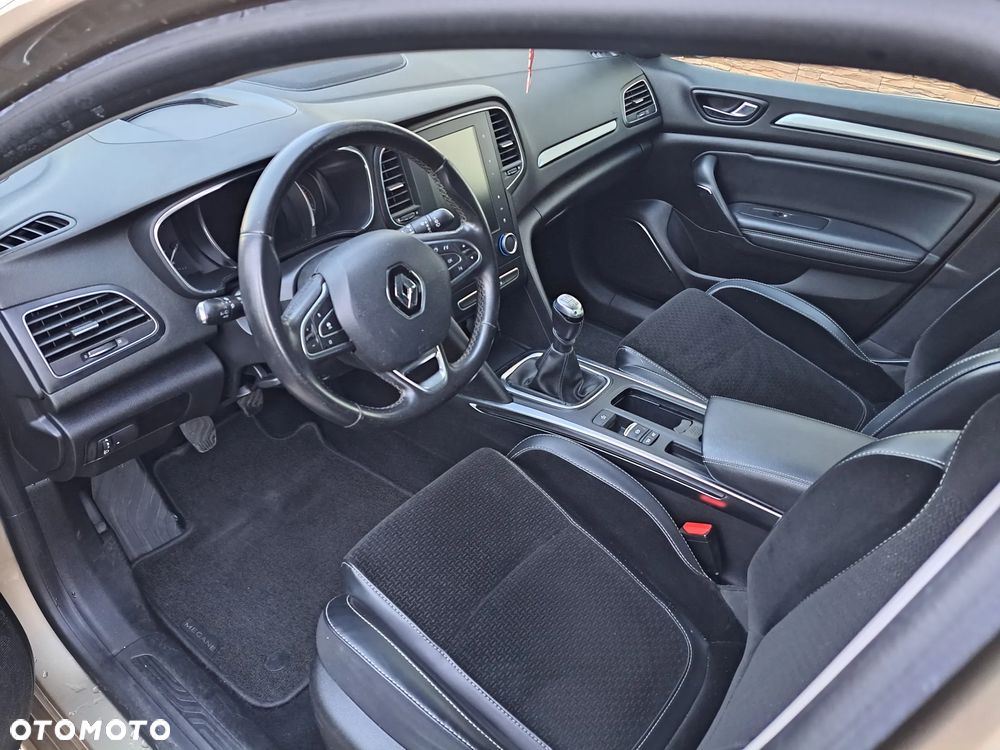 Renault Megane - 8