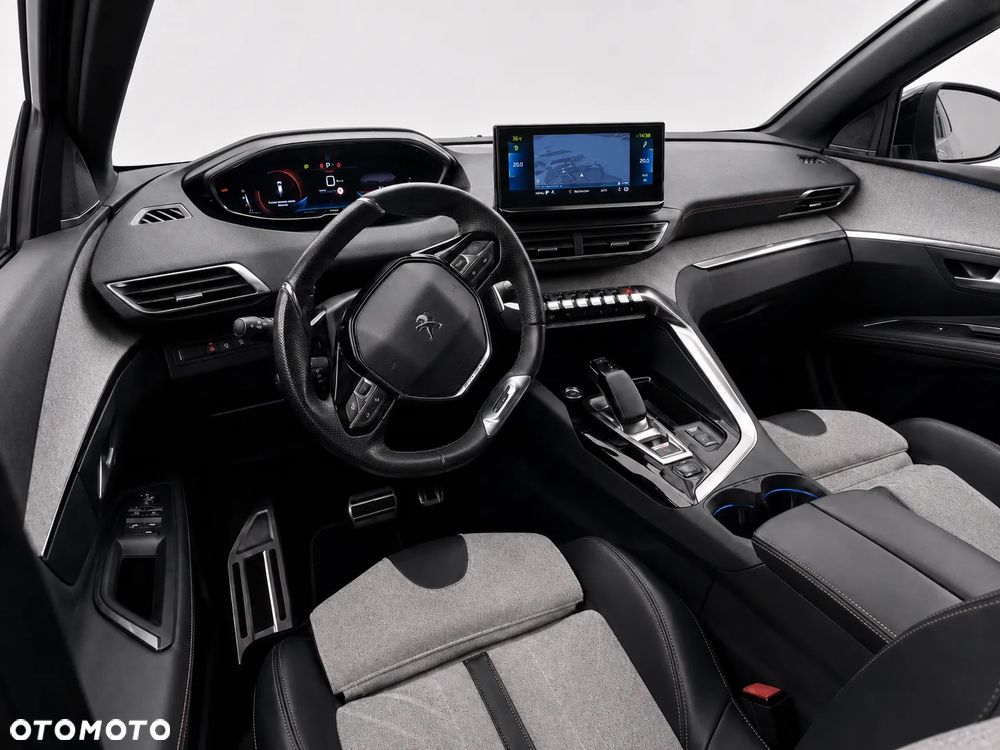 Peugeot 3008 1.6 PureTech HYbrid4 GT Line S&S EAT8 - 6