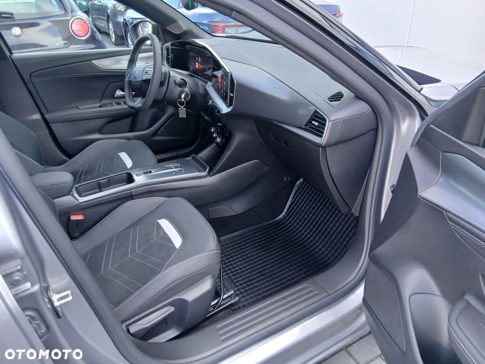 Opel Mokka 1.2 T GS S&S - 24