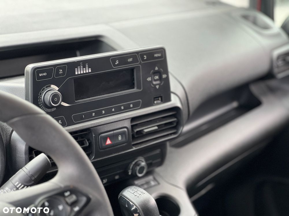 Opel Combo Cargo E - 13