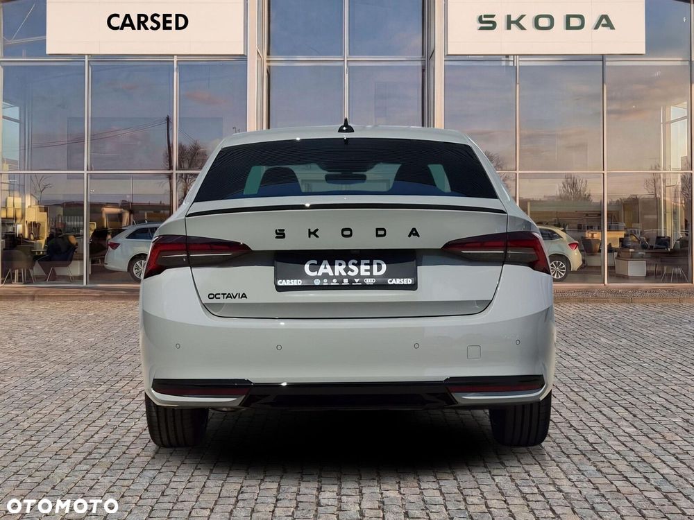 Skoda Octavia 2.0 TDI Sportline DSG - 6