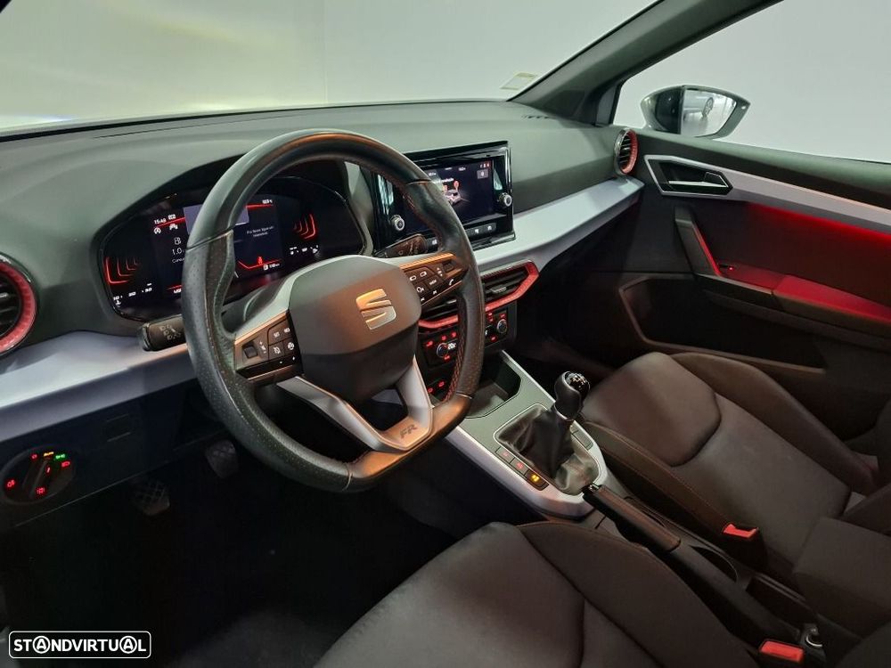 SEAT Arona 1.0 TSI FR - 11
