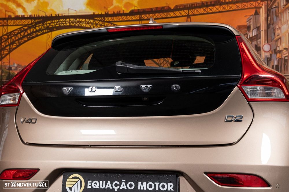 Volvo V40 1.6 D2 Eco Kinetic - 8