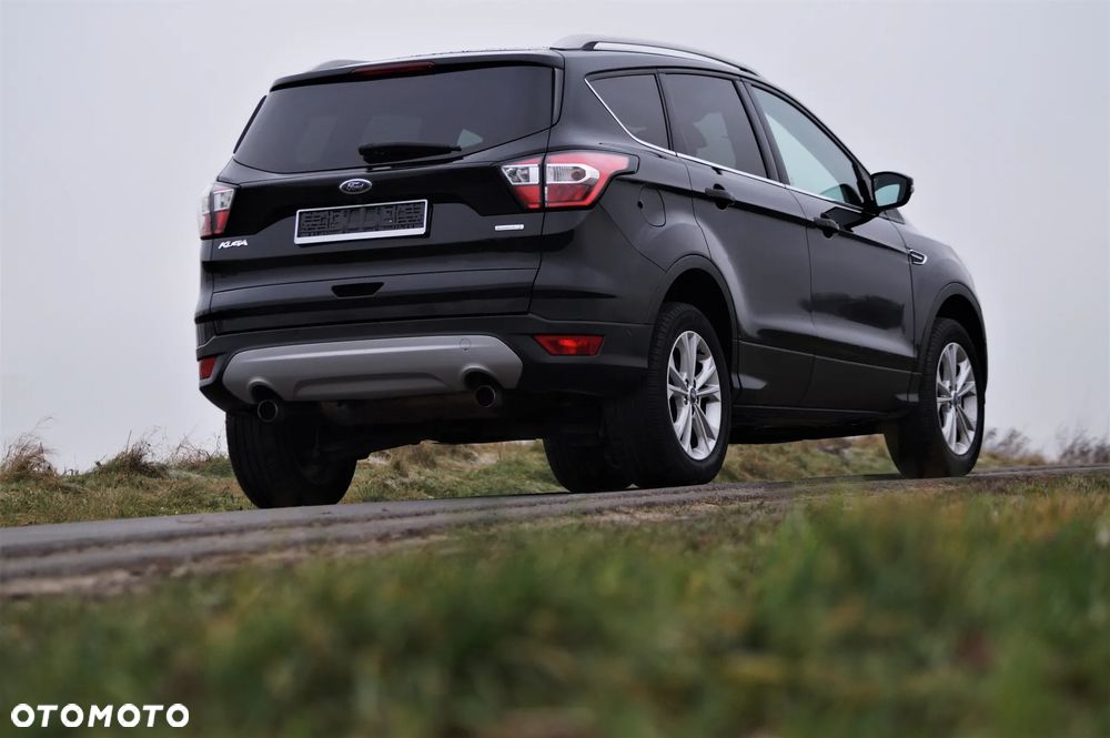 Ford Kuga - 10