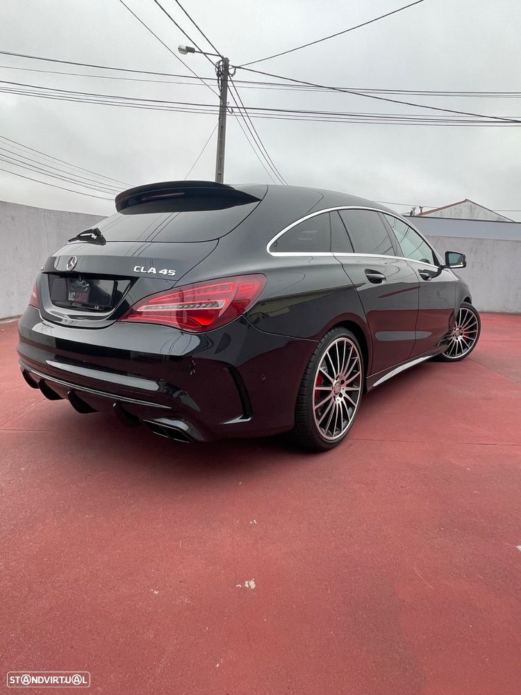 Mercedes-Benz CLA 45 AMG 4Matic Shooting Brake Speedshift 7G-DCT Night Edition - 31