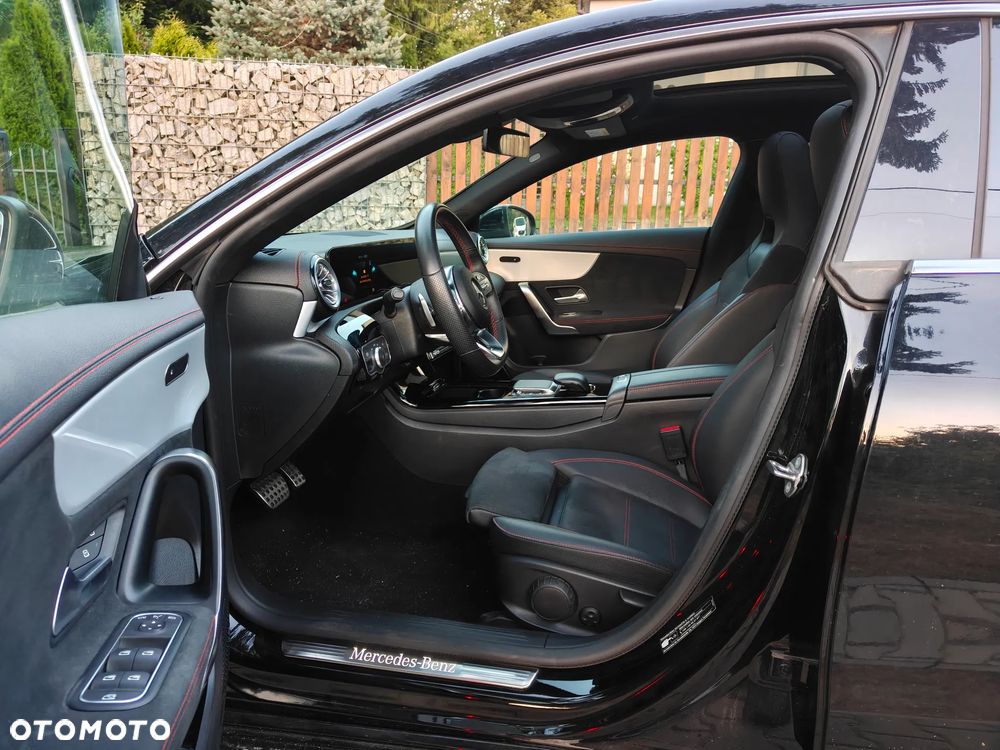 Mercedes-Benz CLA 200 d 8G-DCT AMG Line - 7