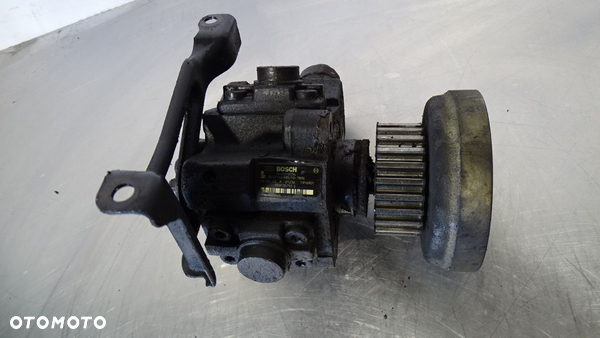 POMPA WTRYSKOWA AUDI A6 C6 2.7TDI 059130755S 0445010154