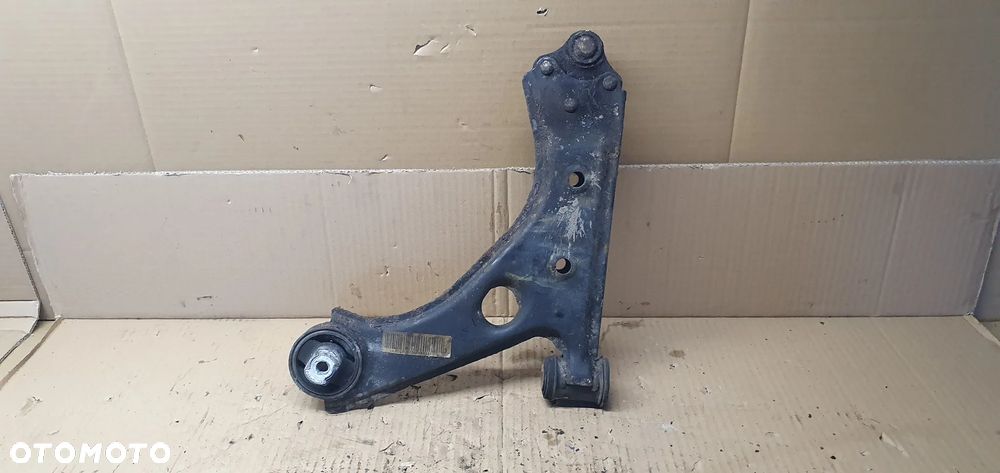 Wahacz prawy przód przedni Fiat Punto EVO - 4