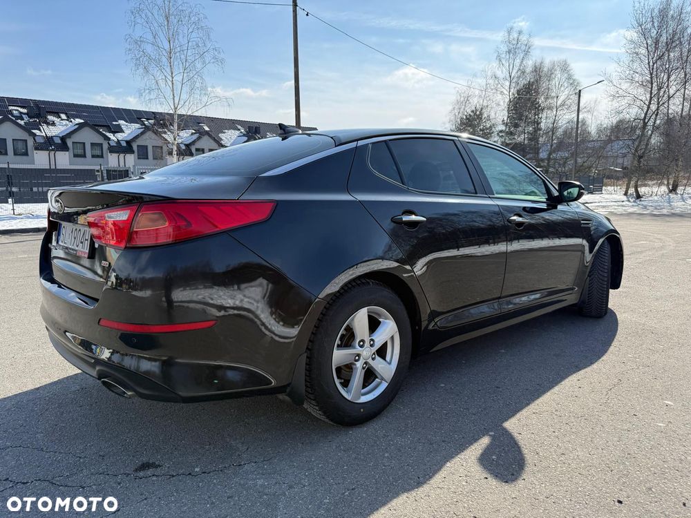 Kia Optima - 13