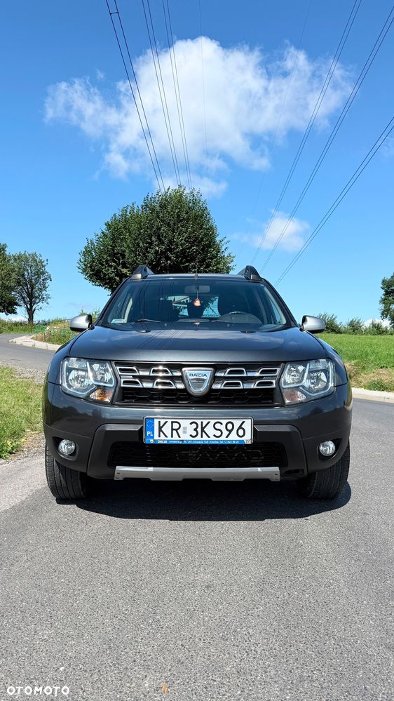 Dacia Duster 1.6 Laureate 4x4 - 1