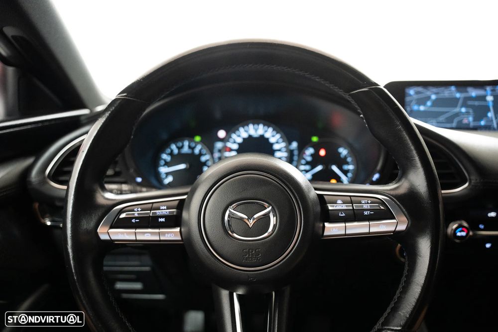 Mazda 3 Hatchback - 27