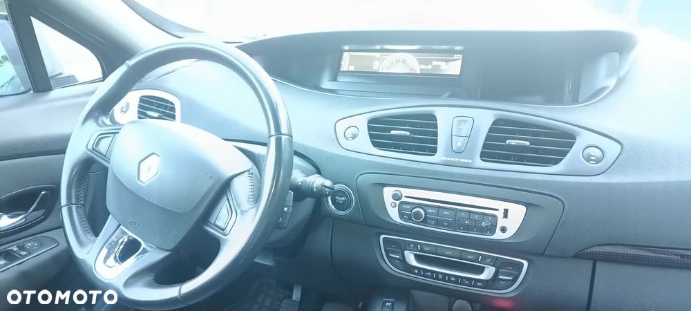 Renault Scenic 1.5 dCi Dynamique - 9