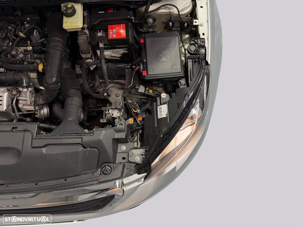Peugeot 308 1.2 PureTech Active - 42