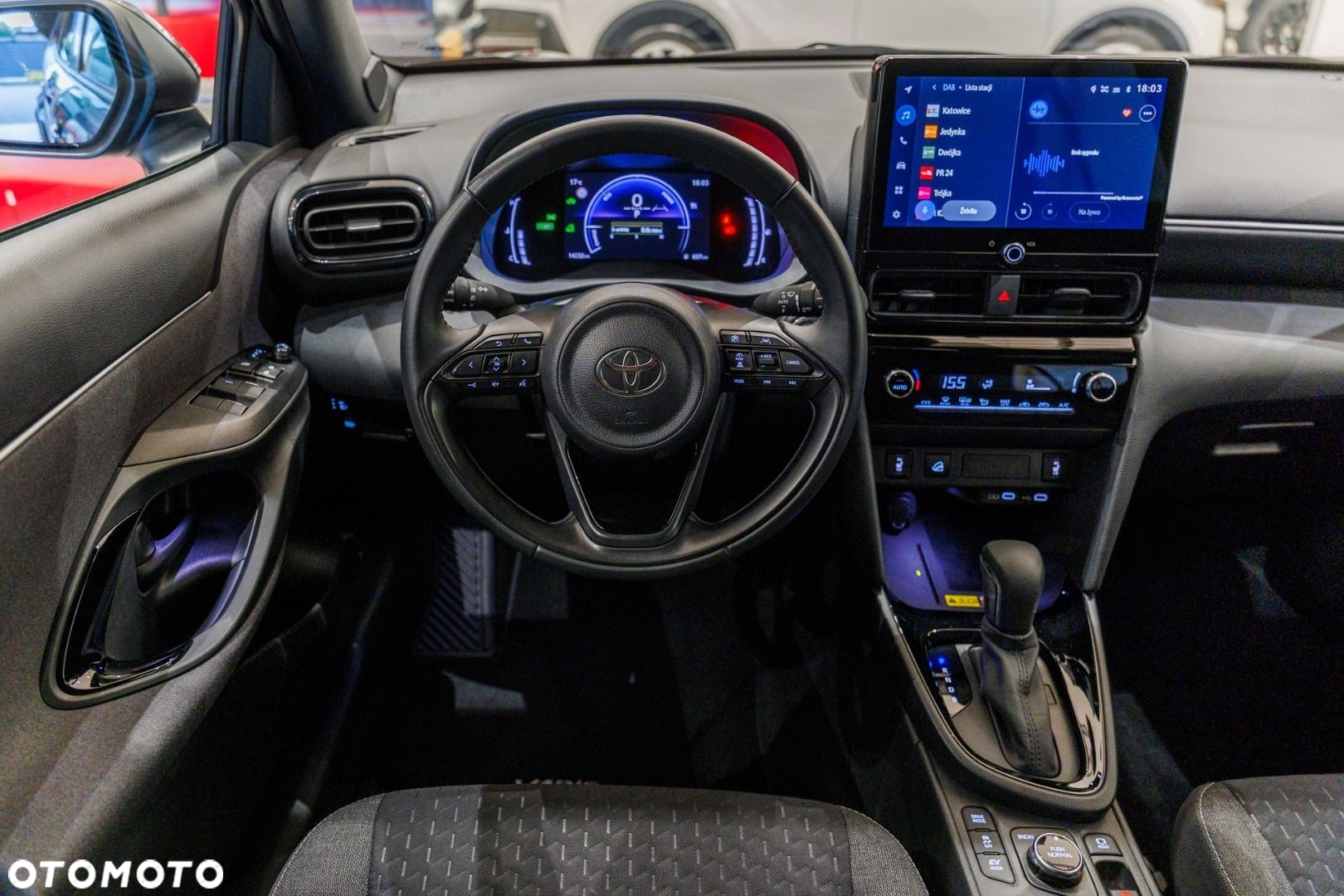 Toyota Yaris Cross Hybrid 1.5 Style AWD - 24
