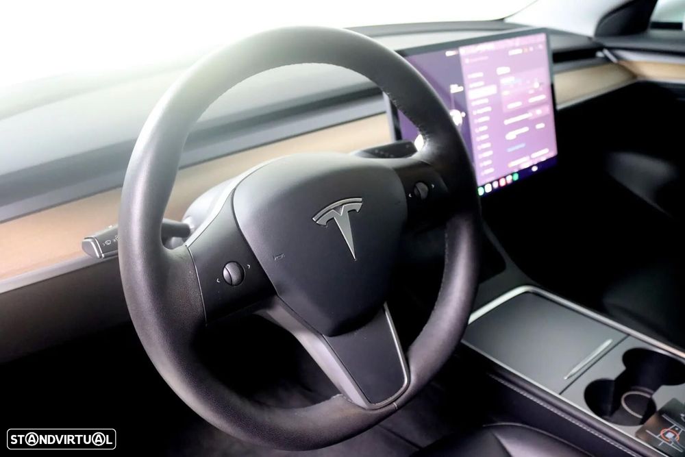 Tesla Model 3 Long-Range Dual Motor AWD - 13