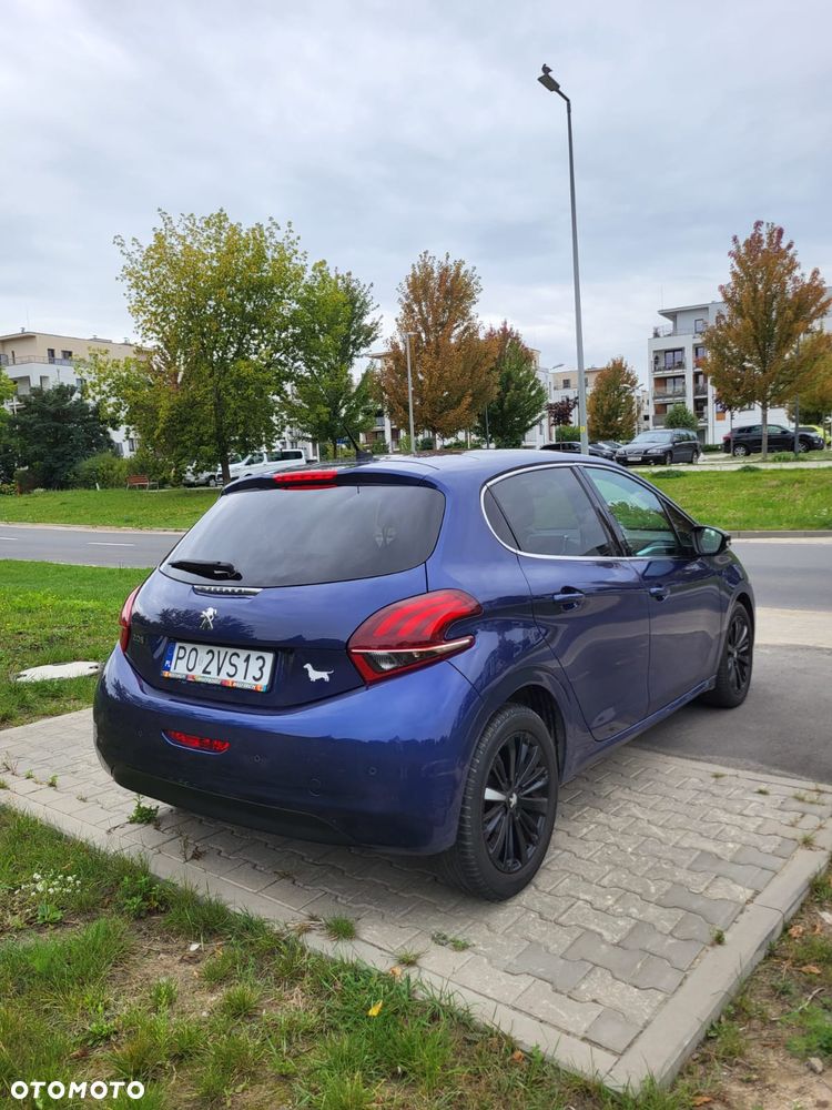 Peugeot 208 1.2 PureTech Allure S&S - 4