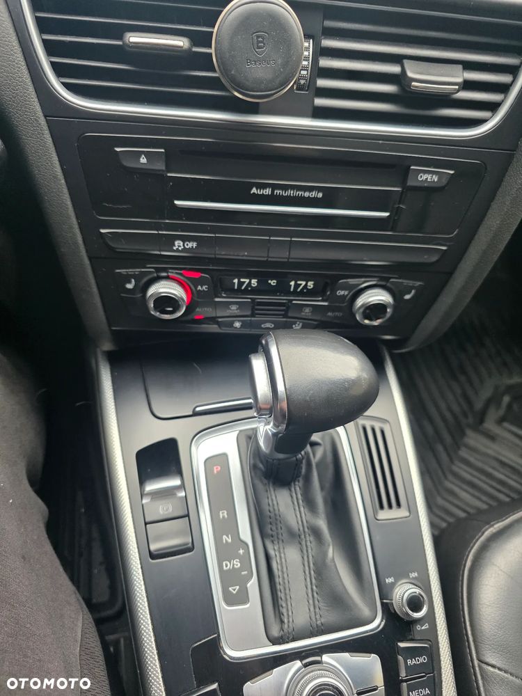 Audi A4 Limousine - 14
