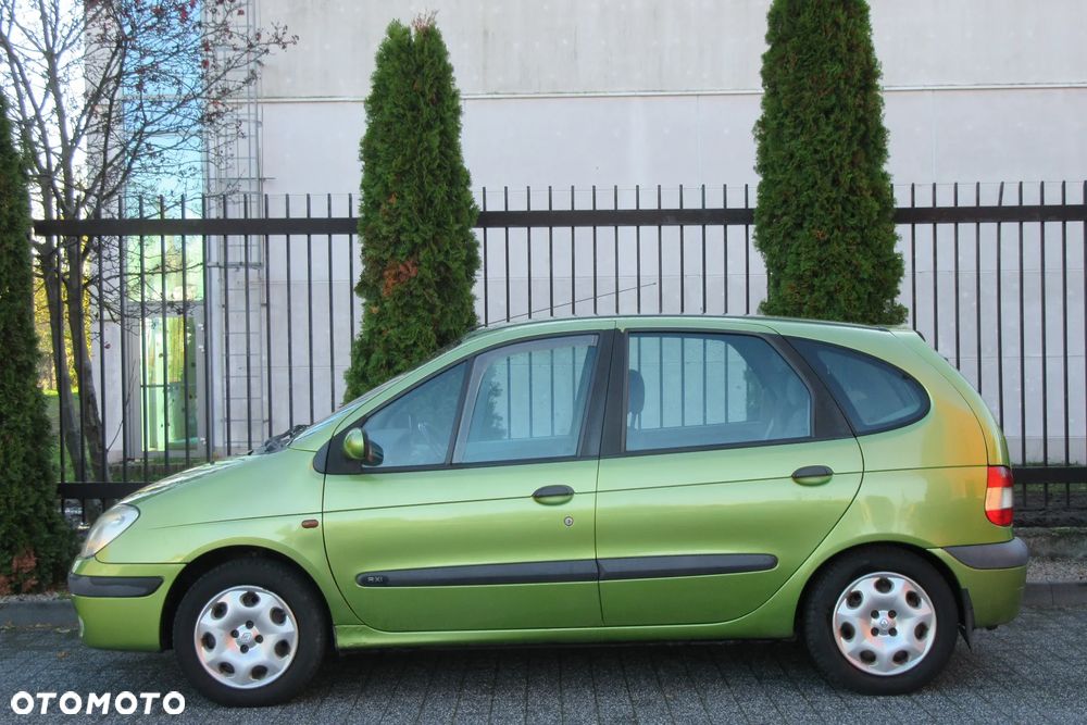 Renault Scenic Megane 2.0 RXI 16V - 2