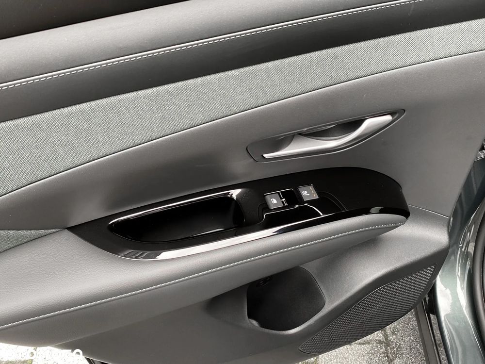 Hyundai Tucson 1.6 T-GDi PHEV Platinum 4WD - 18