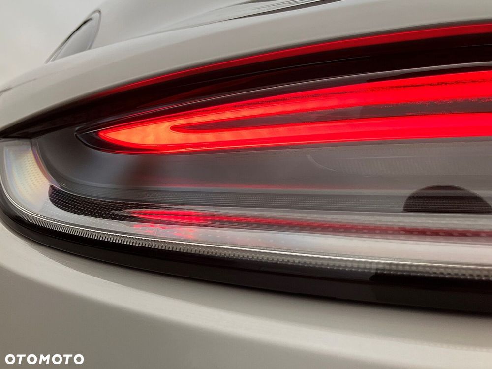 Porsche Panamera - 11