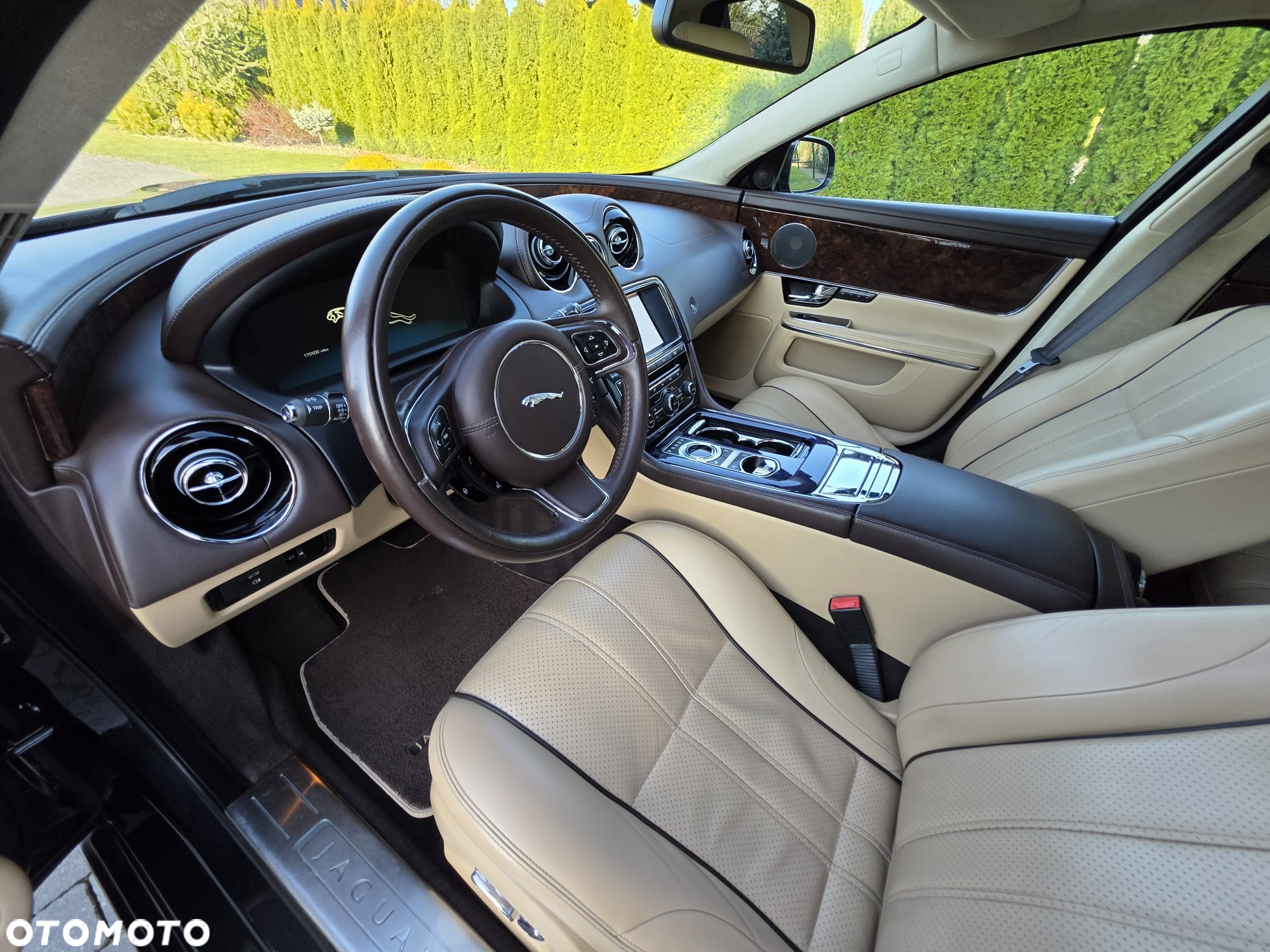 Jaguar XJ 3.0 D V6 Portfolio - 15