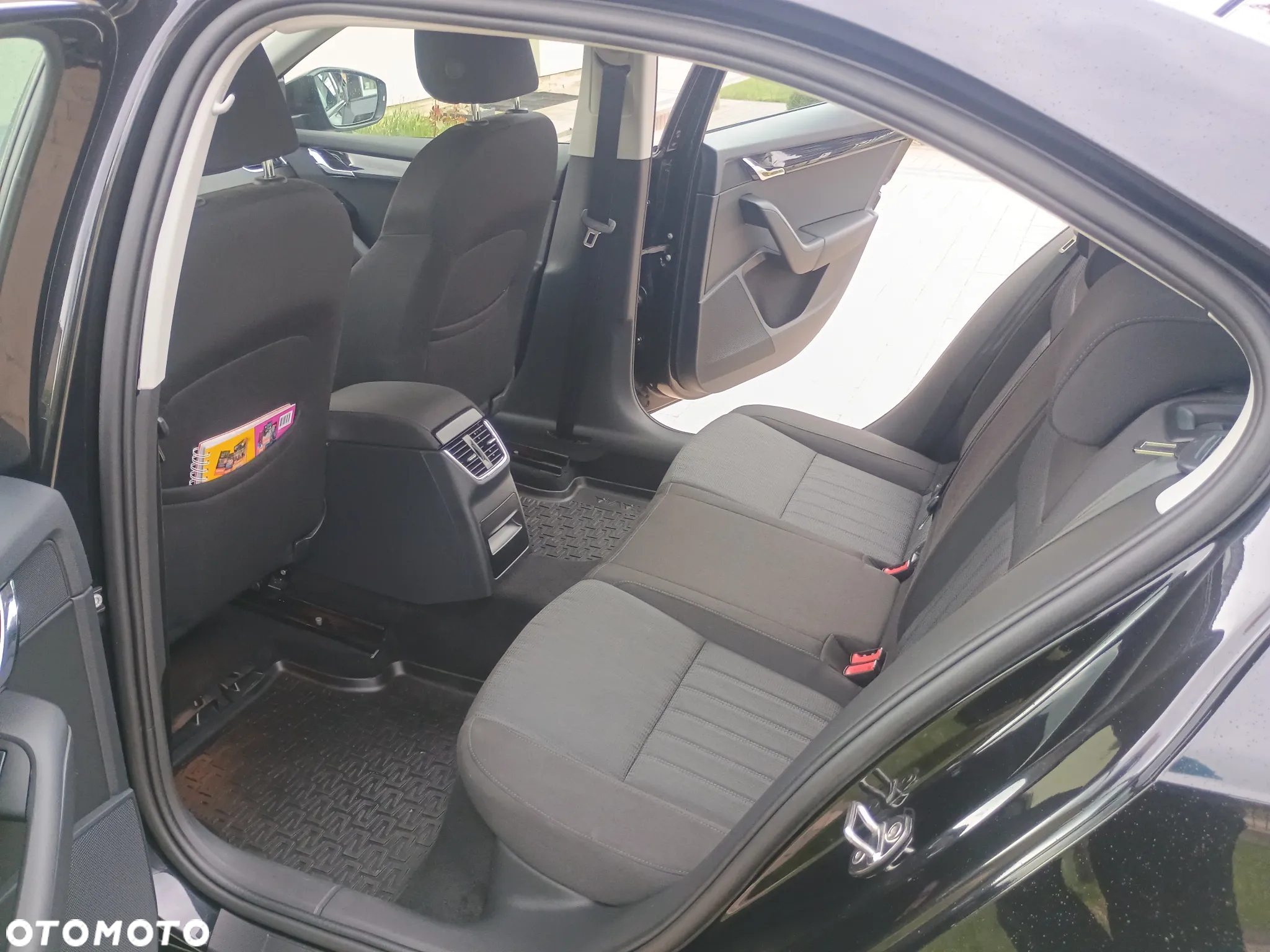Skoda Octavia 1.5 TSI ACT Style DSG - 11