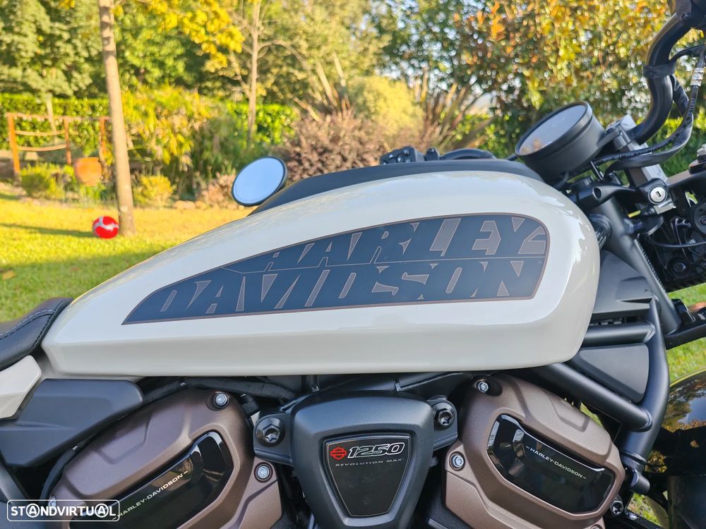 Harley-Davidson Sportster Sportster S - 5