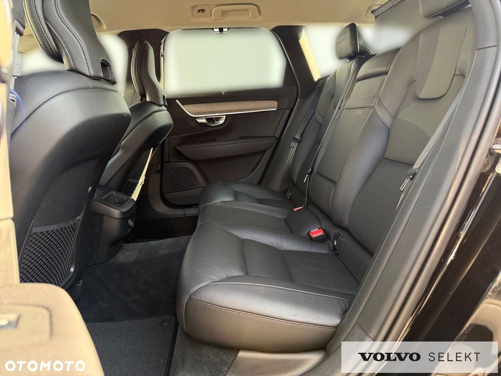 Volvo V90 Cross Country - 14