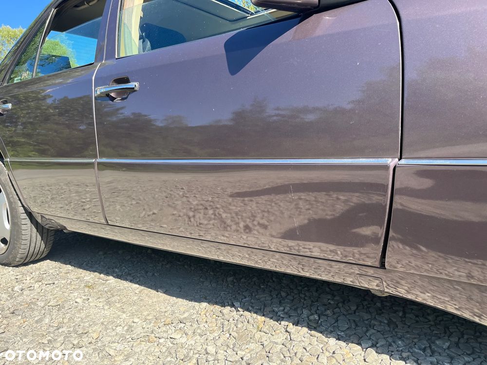 Mercedes-Benz W124 (1984-1993) ver-250-d-turbo - 8