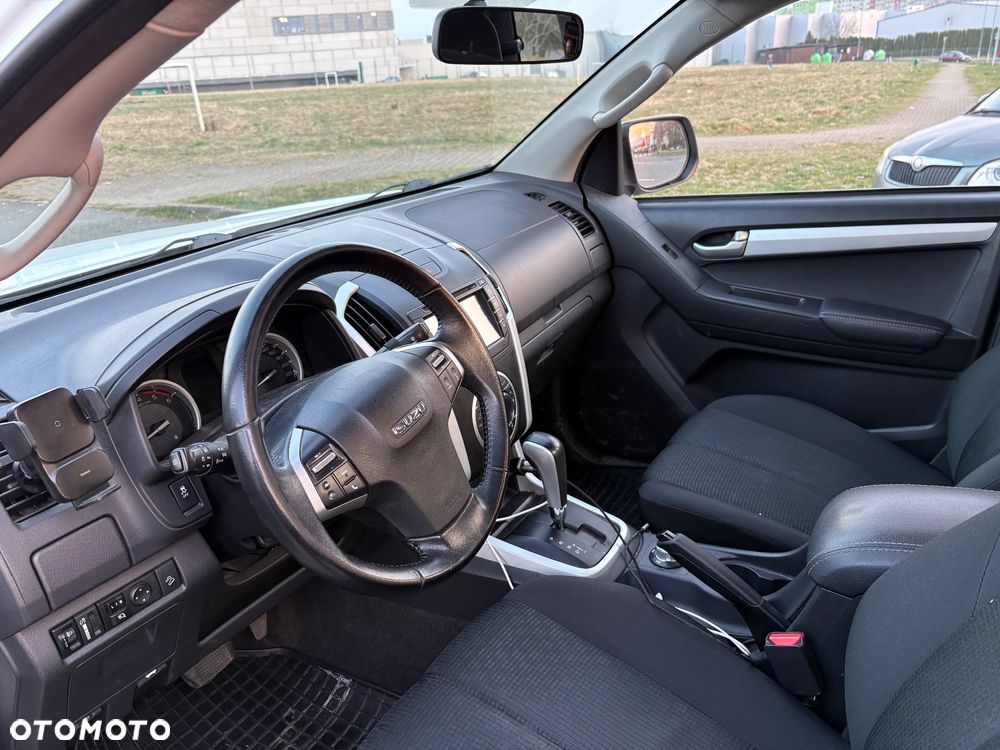 Isuzu D-Max 1.9 DC LS+ - 3