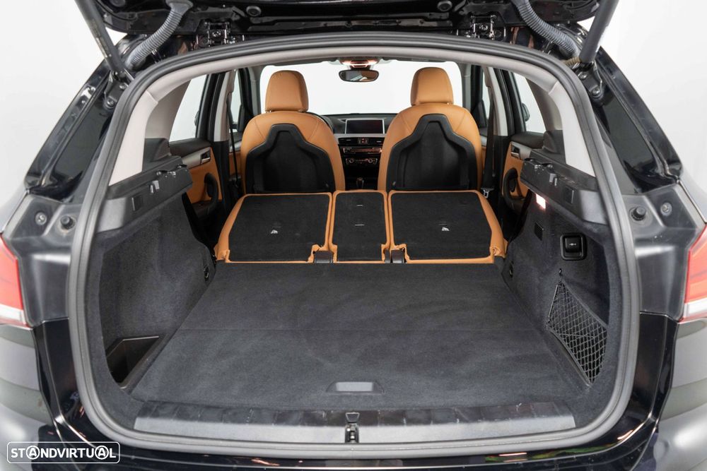 BMW X1 25 e xDrive Corporate Edition - 14