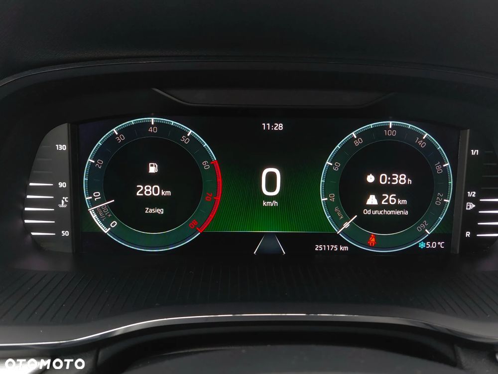 Skoda Octavia 1.5 TSI ACT Style - 38