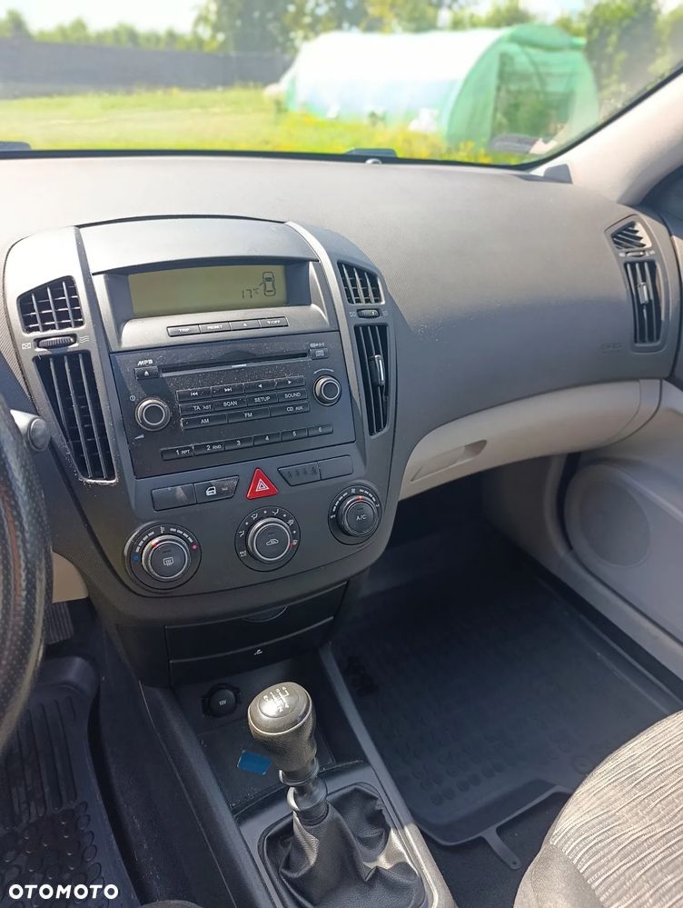 Kia Ceed 1.6 Comfort - 7