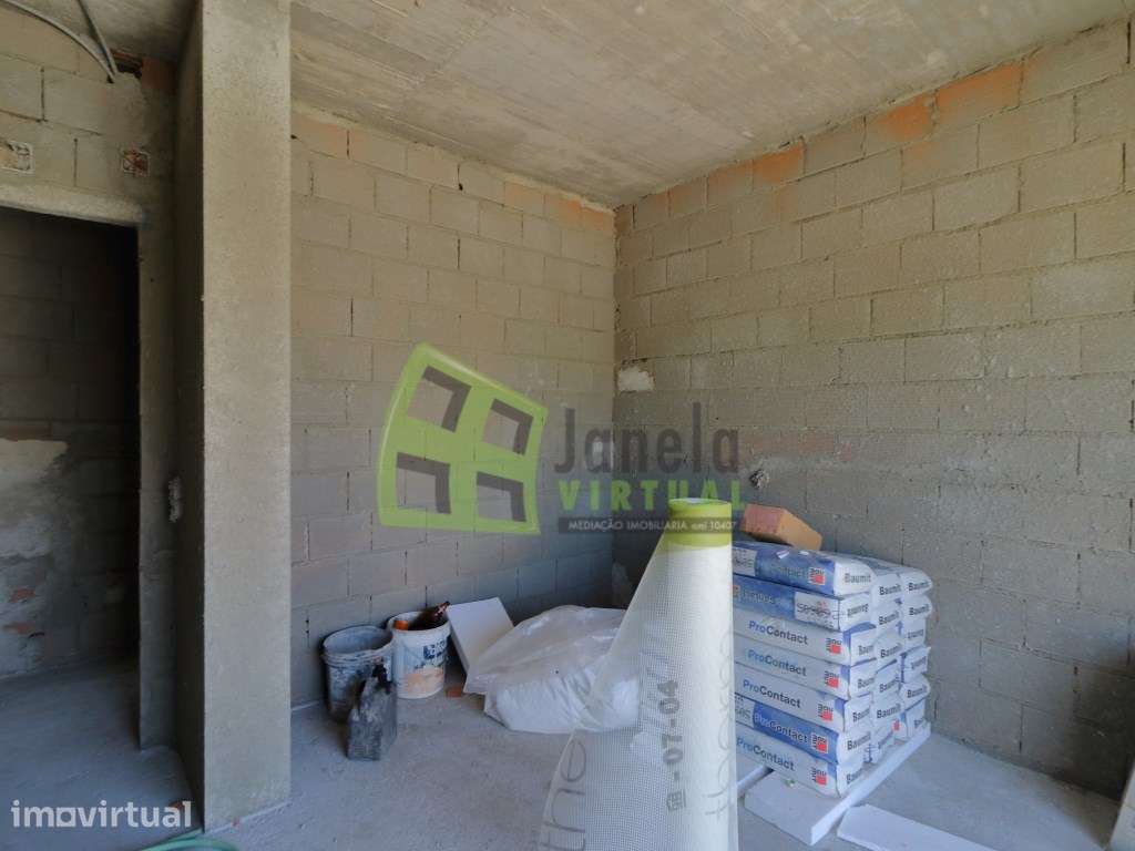 Moradia Isolada Térrea T3 em Construção | Fernão Ferro - Grande imagem: 5/9