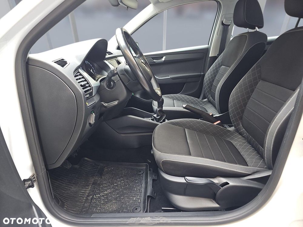 Skoda Fabia 1.0 TSI Ambition - 9