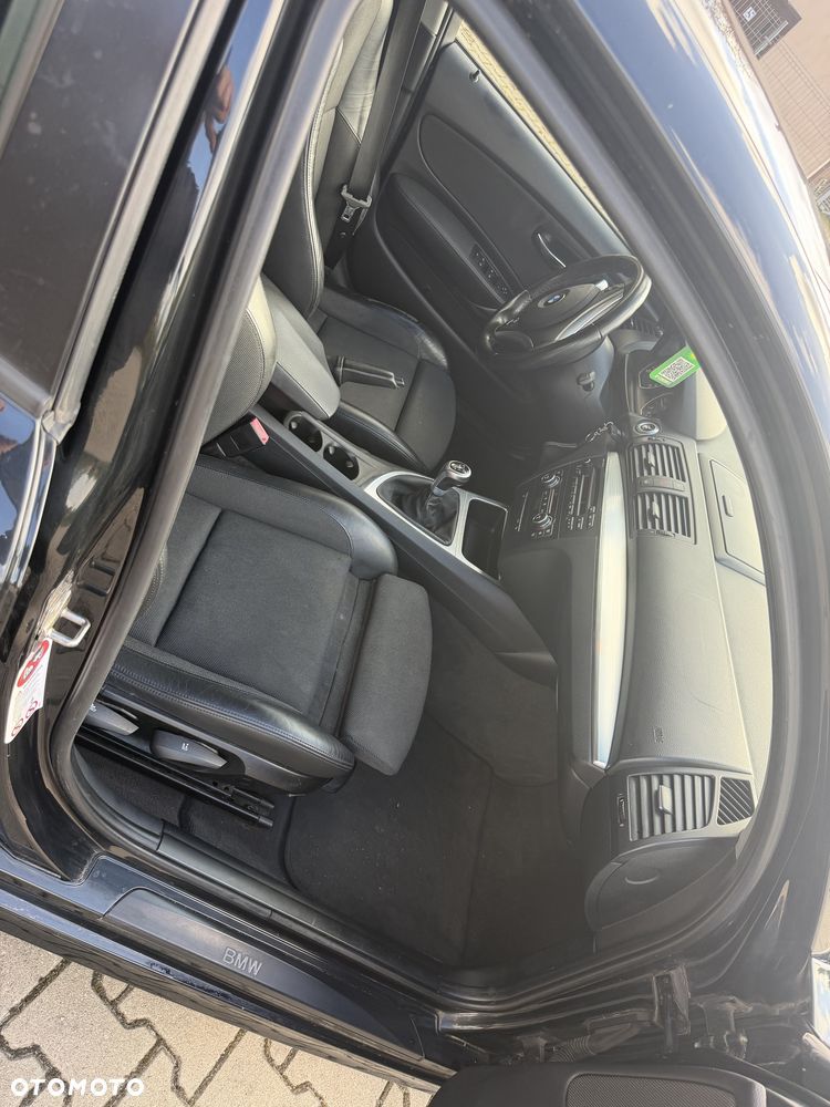 BMW 1 Series 2009 photo 5