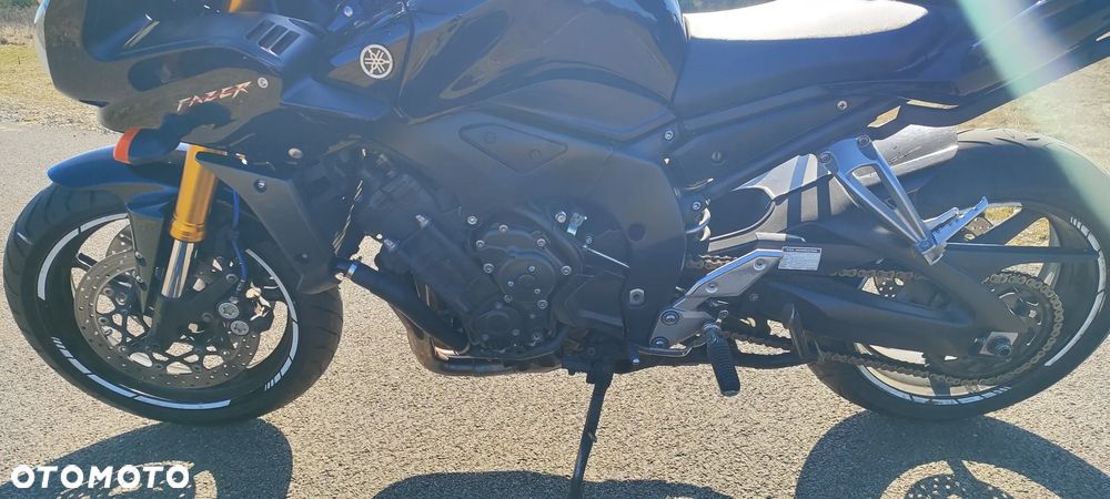 Yamaha FZ - 14