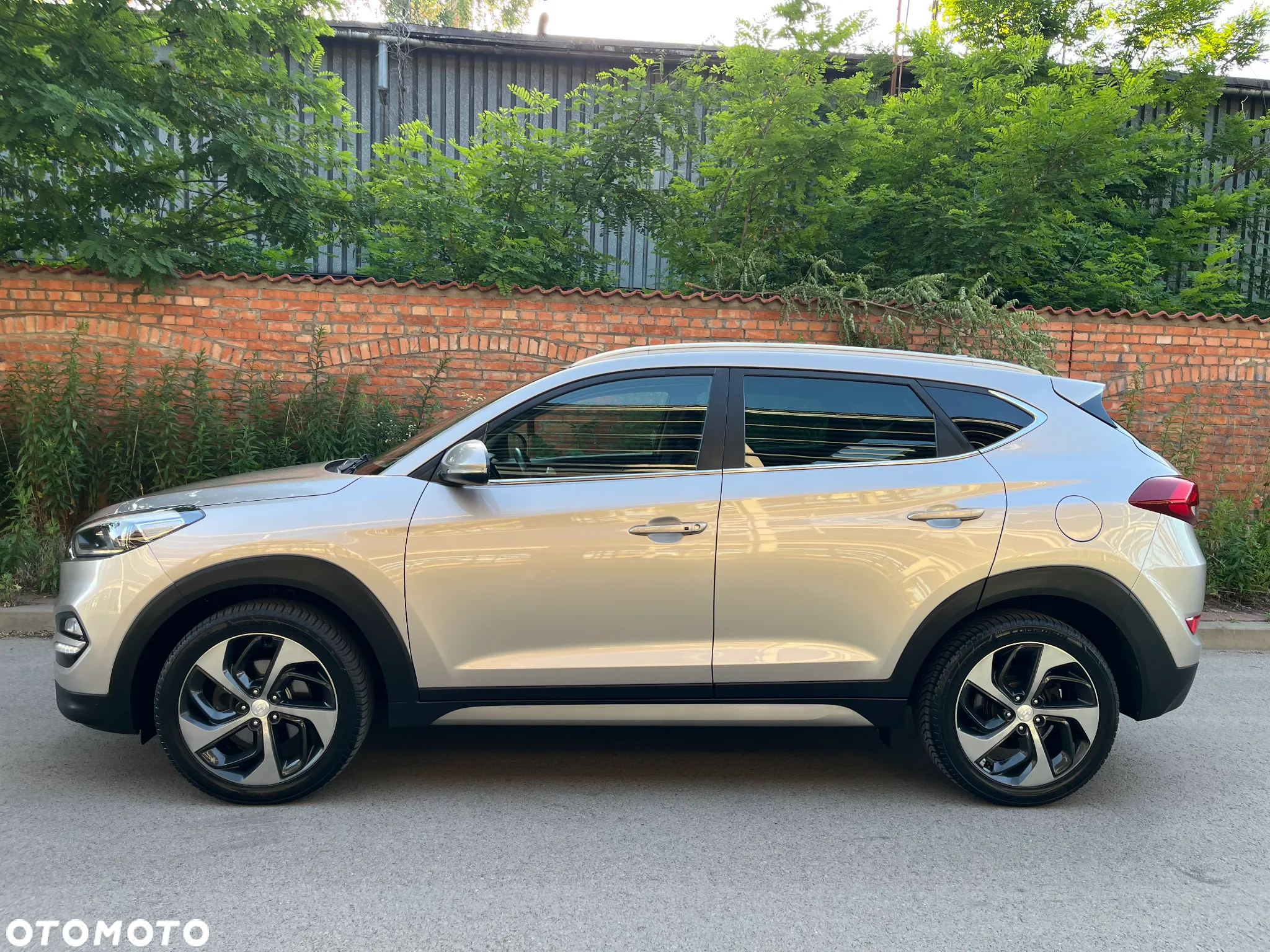 Hyundai Tucson 1.7 CRDI BlueDrive Comfort 2WD - 5