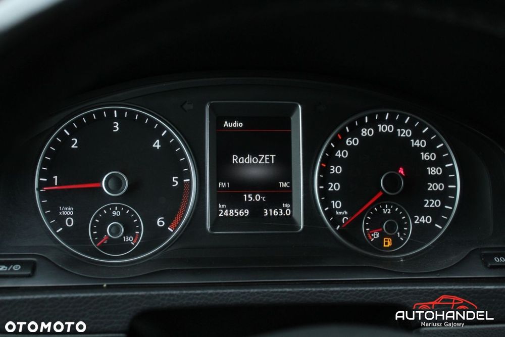 Volkswagen Multivan - 10