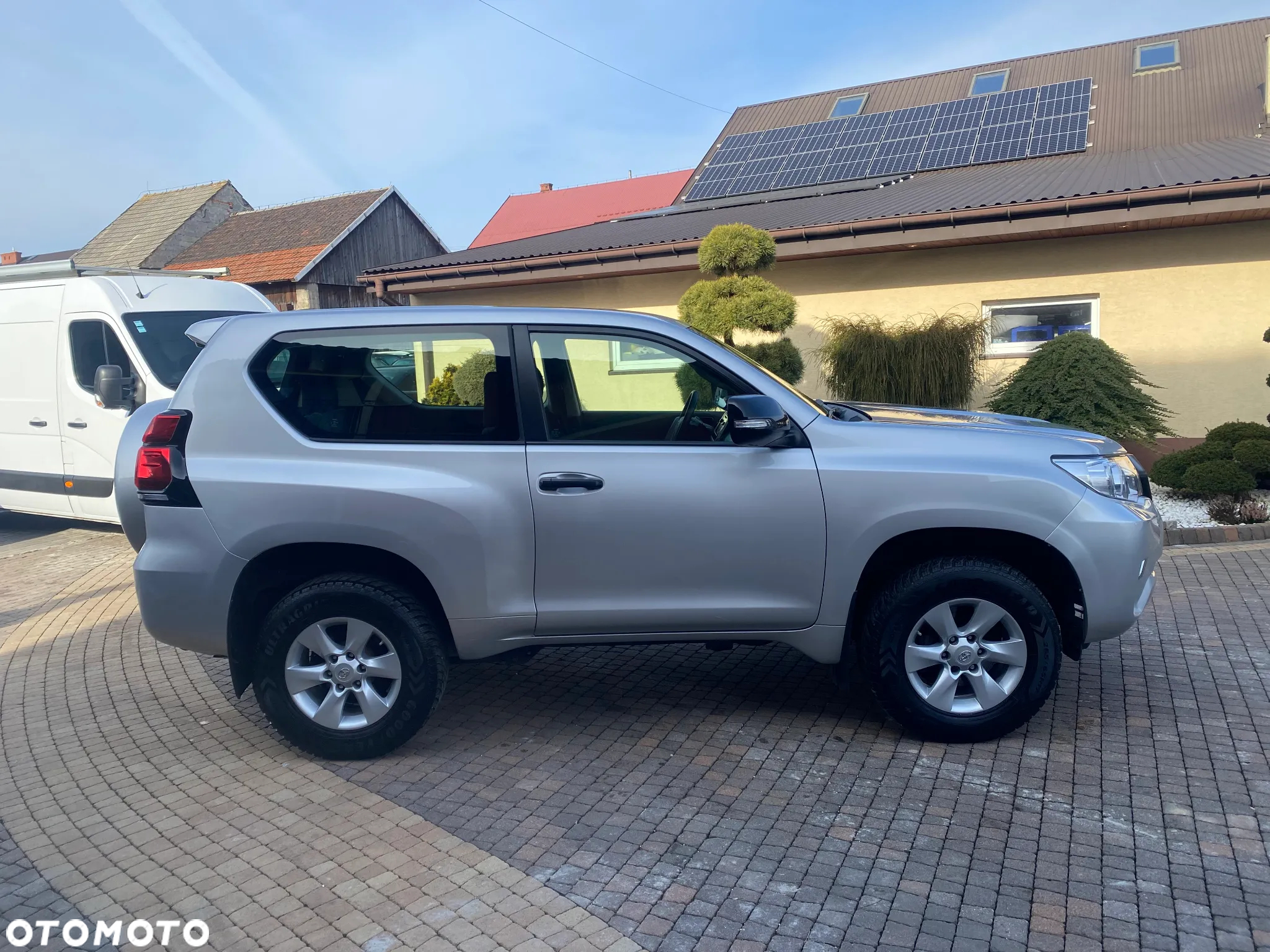 Toyota Land Cruiser LC 2.8 D-4D Entry - 4