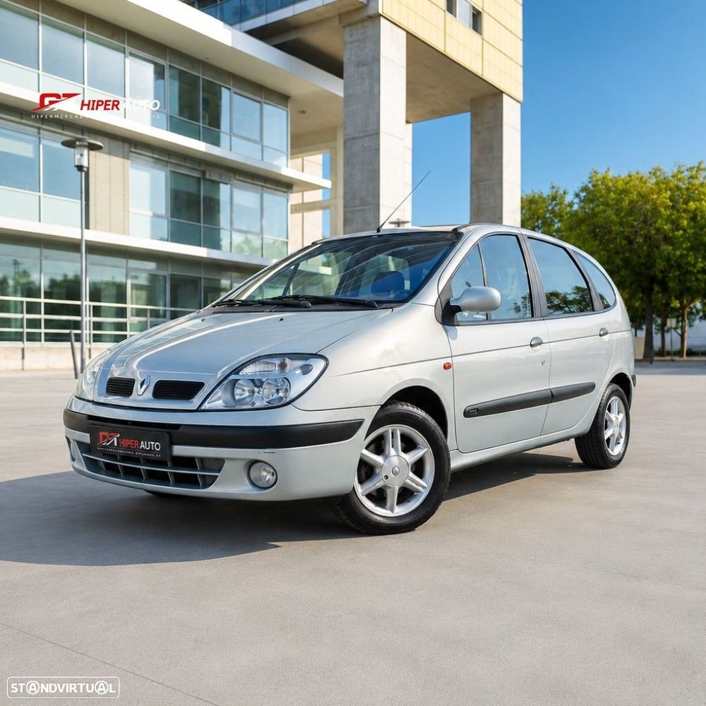 Renault Mégane Scénic - 3