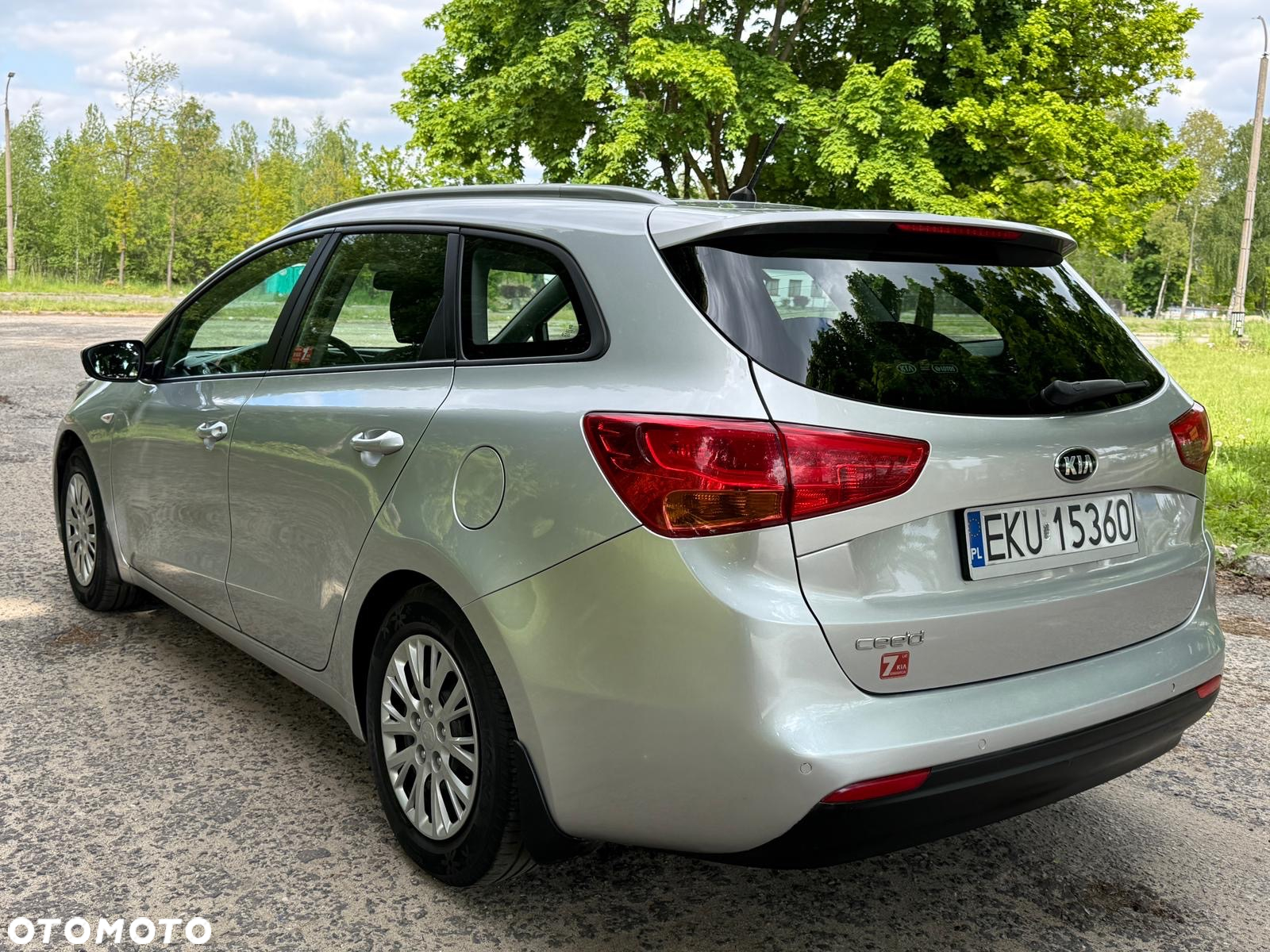Kia Ceed Cee'd 1.4 CRDi S - 11