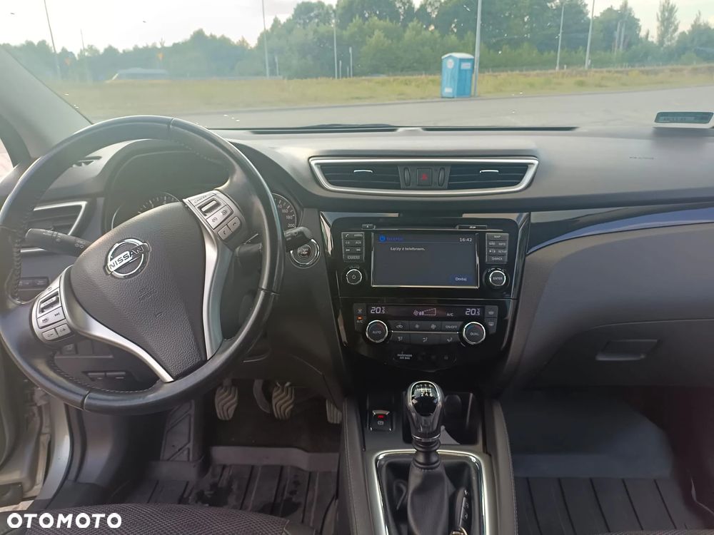 Nissan Qashqai 1.2 DIG-T Tekna - 17