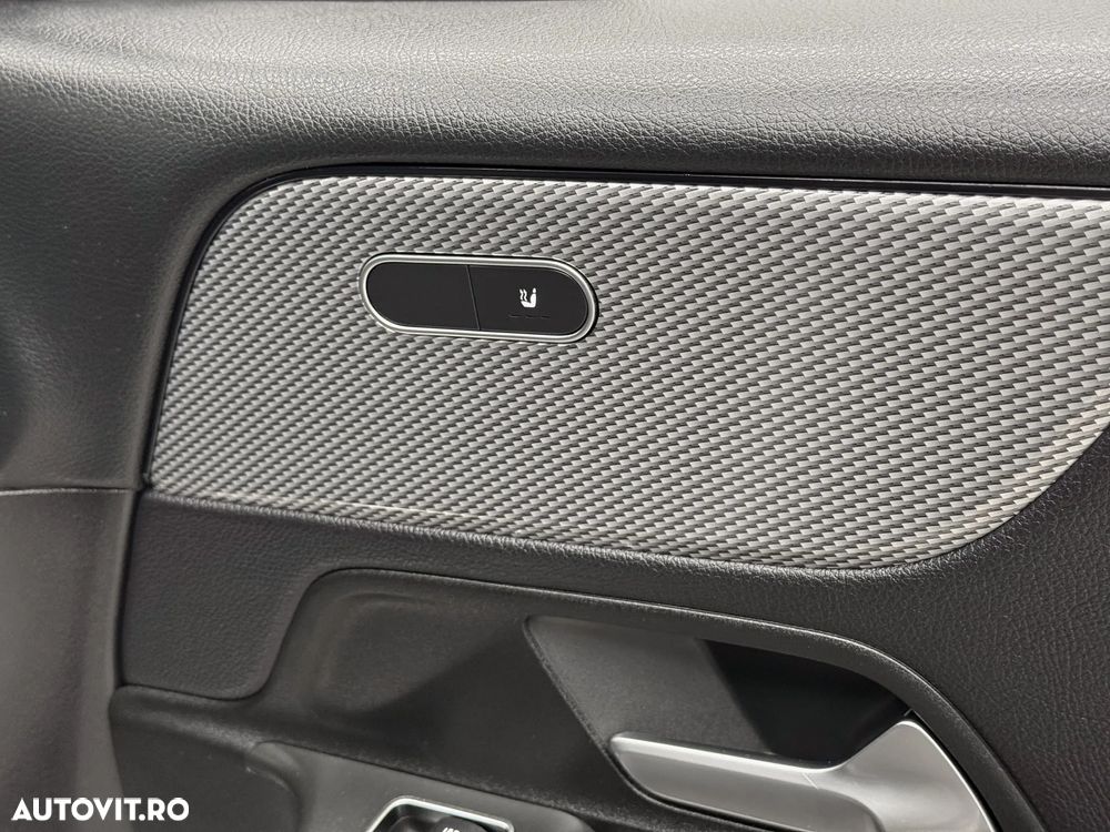 Mercedes-Benz GLB 200 7G-DCT Style - 36