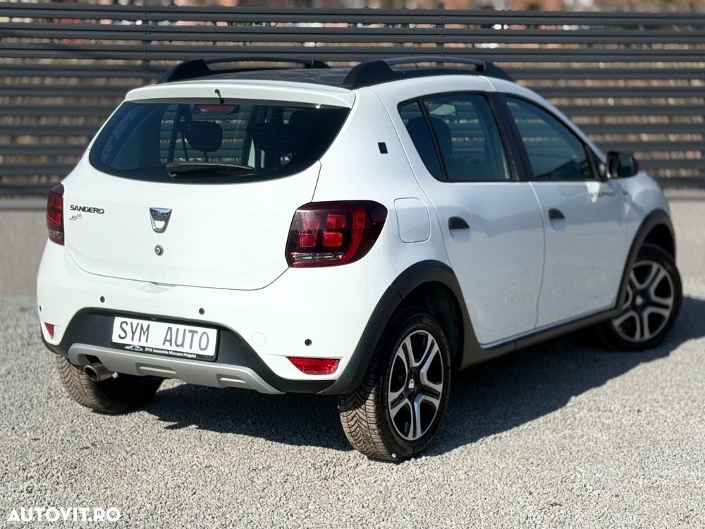 Dacia Sandero Stepway Blue dCi 95 Celebration - 3